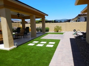 fake grass design on a frontyard in mesa